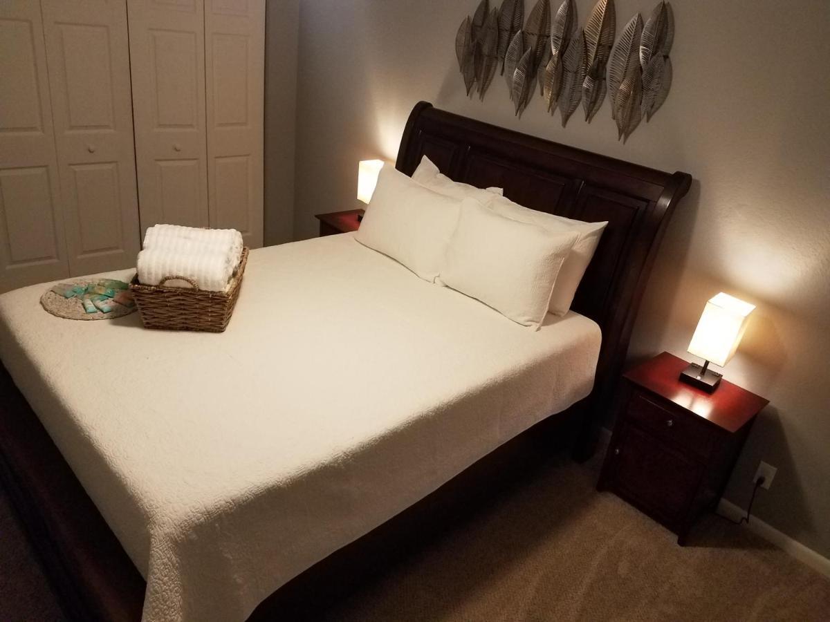 Cozy 3 Bed 2.5 Bath Located Near Busch Gardens Apartman Tampa Kültér fotó